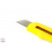 Нож канцелярский Economix 18 мм в пластиковом корпусе Арт. E40513