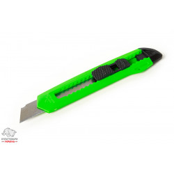Нож канцелярский Delta by Axent 18 мм в пластиковом корпусе Арт. D6526